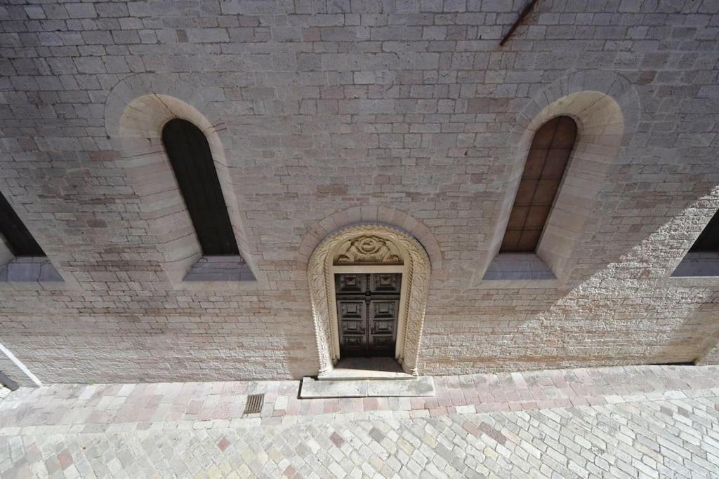 Apartment Cathedral كوتور المظهر الخارجي الصورة